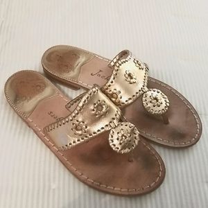 Jack Rogers Jacks Flat in Rose Gold . Size 7
